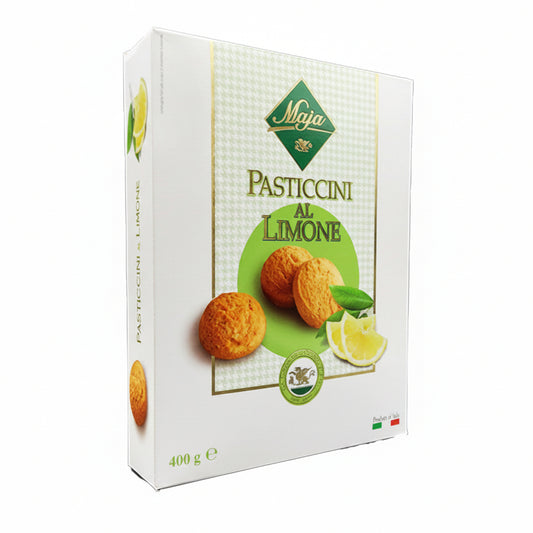 Confezione di Pasticcini al Limone Maja da 400g con biscotti e fette di limone su sfondo bianco