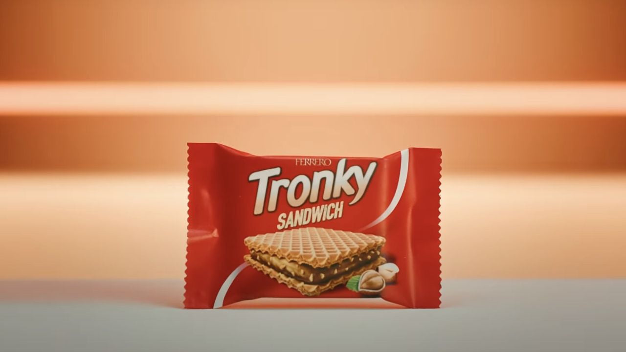 Ferrero Tronky Sandwich - Croccante Wafer con Ripieno al Cacao e Nocciole - Confezione da 10 Pezzi