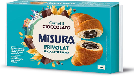 Confezione di Cornetti Misura Privolat al Cioccolato, mostrati con un cornetto aperto che rivela il ripieno cremoso su sfondo neutro