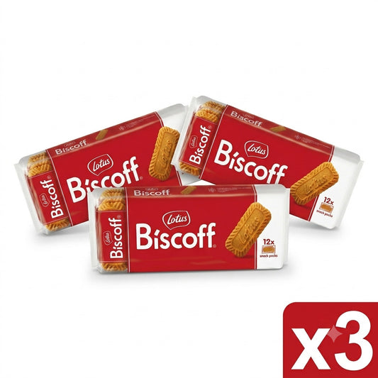 Set di 3 confezioni di biscotti Lotus Biscoff con 12 snack packs ciascuna su sfondo neutro