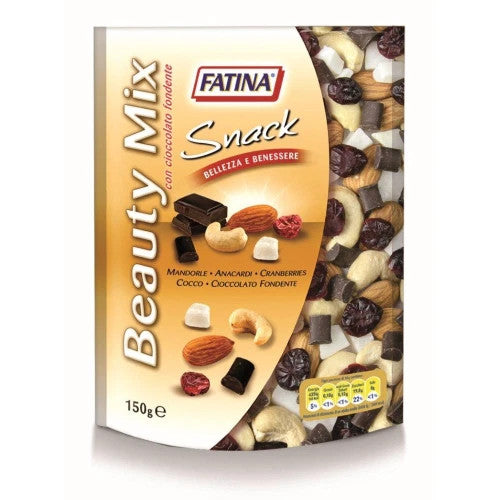 Confezione di Fatina Beauty Mix contenente un assortimento di mandorle, anacardi, cranberries, cocco e cubetti di cioccolato fondente su sfondo bianco.