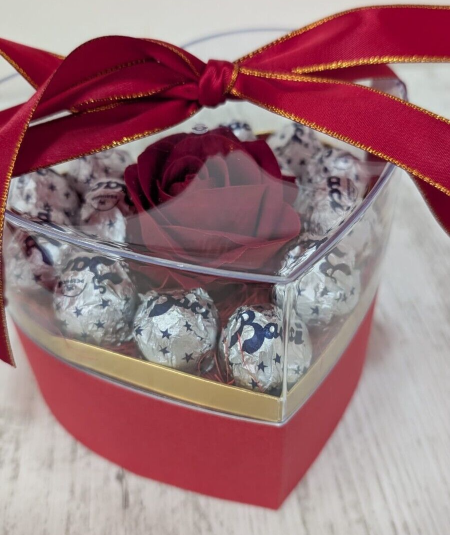 Scatola Plexiglass ROSA Velluto e Cioccolatini