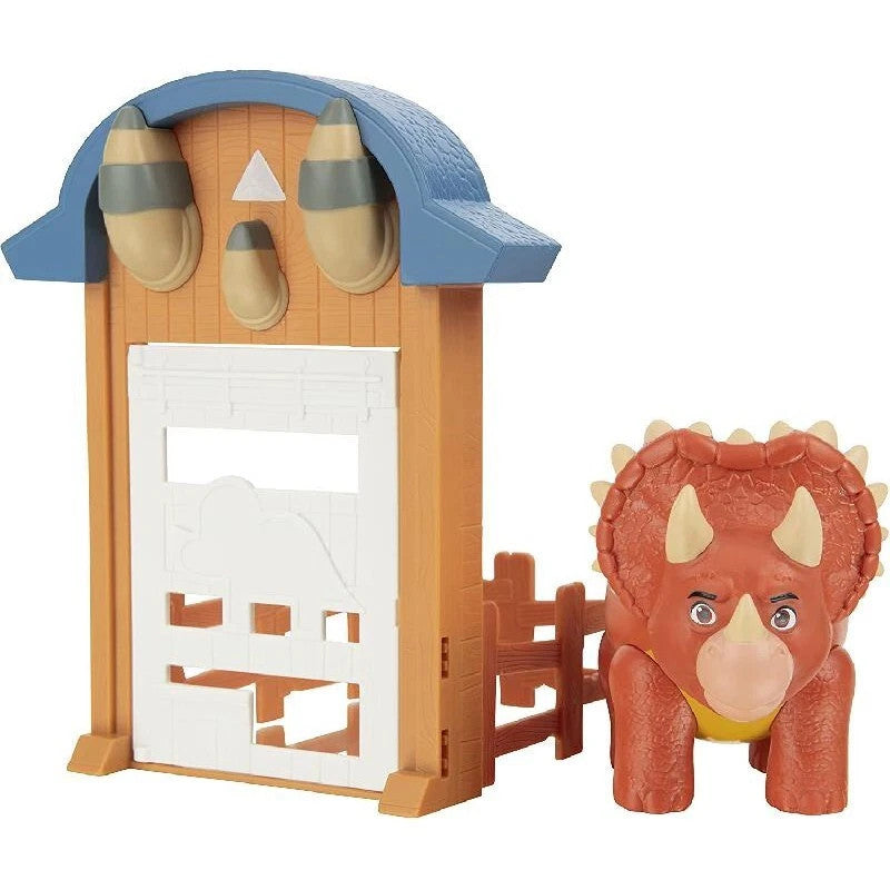 Dino Ranch Action Pack Triceratops - Dinosauro Giocattolo con Recinto