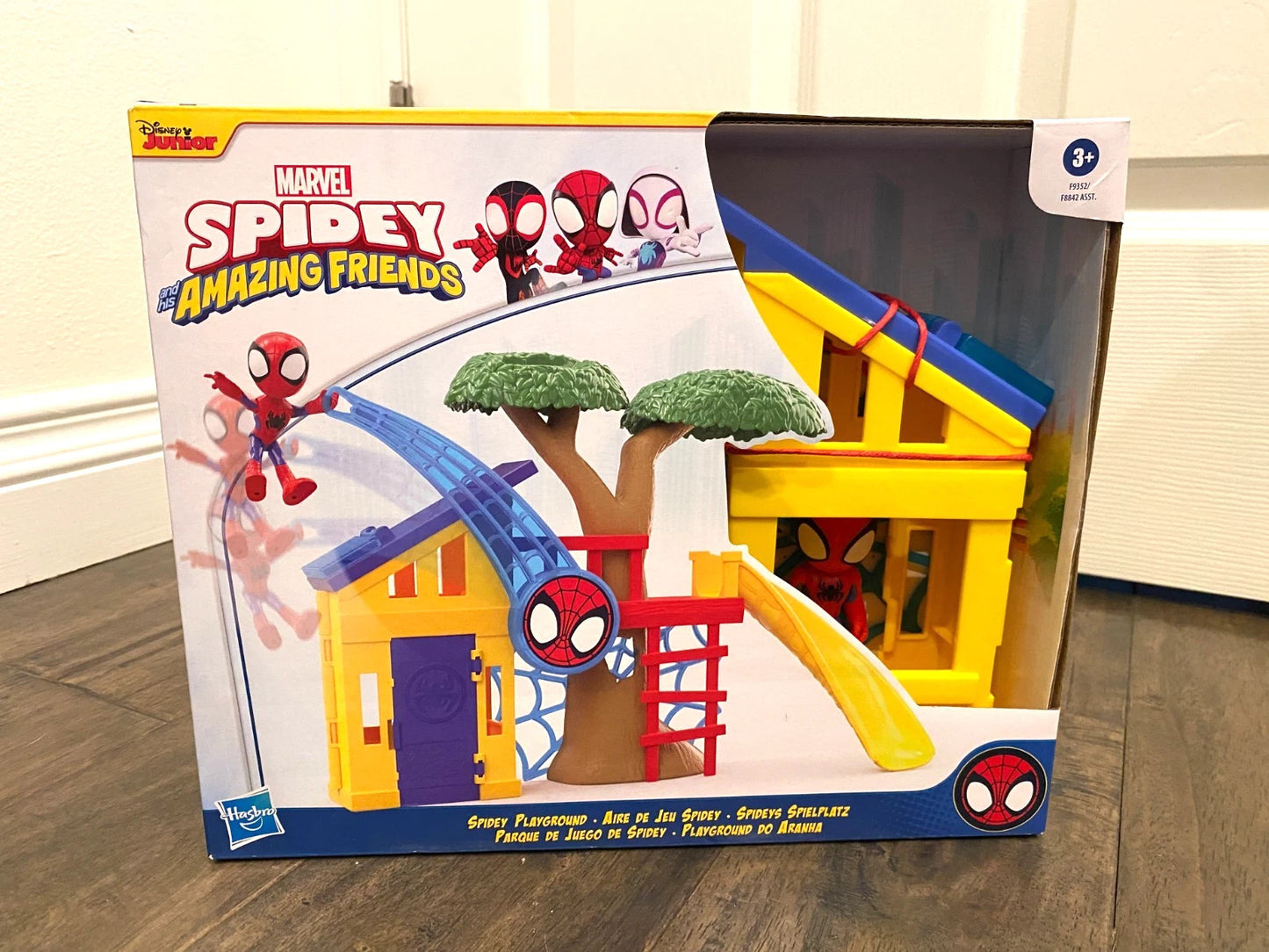 Spidey and His Amazing Friends Spidey Playground Playset - Hasbro