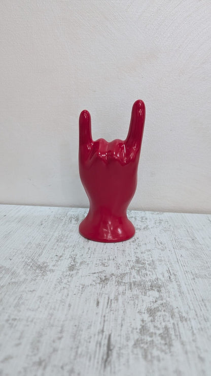 Scultura in Ceramica Rossa a Forma di Mano - Gesto Malocchio Corne
