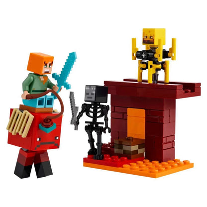 LEGO Minecraft 21266 - La Battaglia nella Lava del Nether 99 pz The Nether Lava