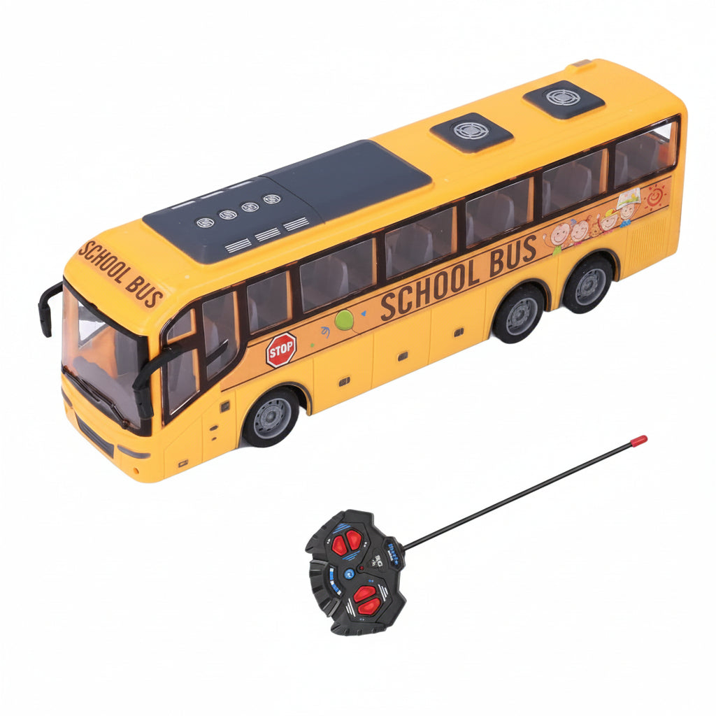 Scuolabus radiocomandato giallo con dettagli realistici e relativo telecomando con antenna posizionato accanto